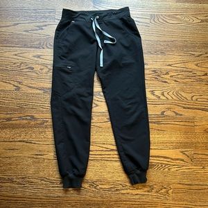 Figs jogger scrub pants